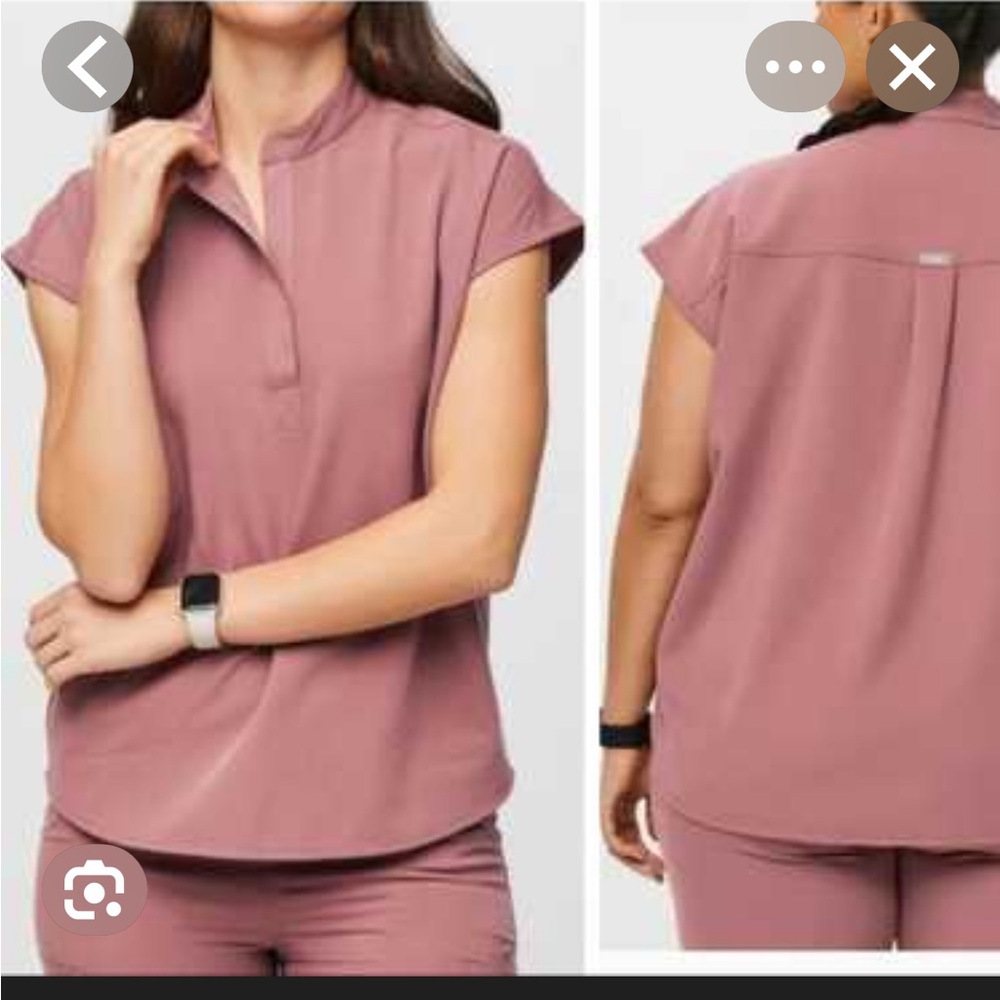 Fig uniform sold as set. 

Top L bottom Med Petite